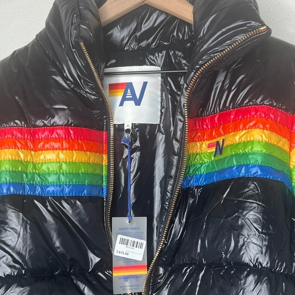 Aviator Nation 6 Stripe Lux Apres Puffer Jacket, Glossy Black, size S NWT - Picture 4 of 6